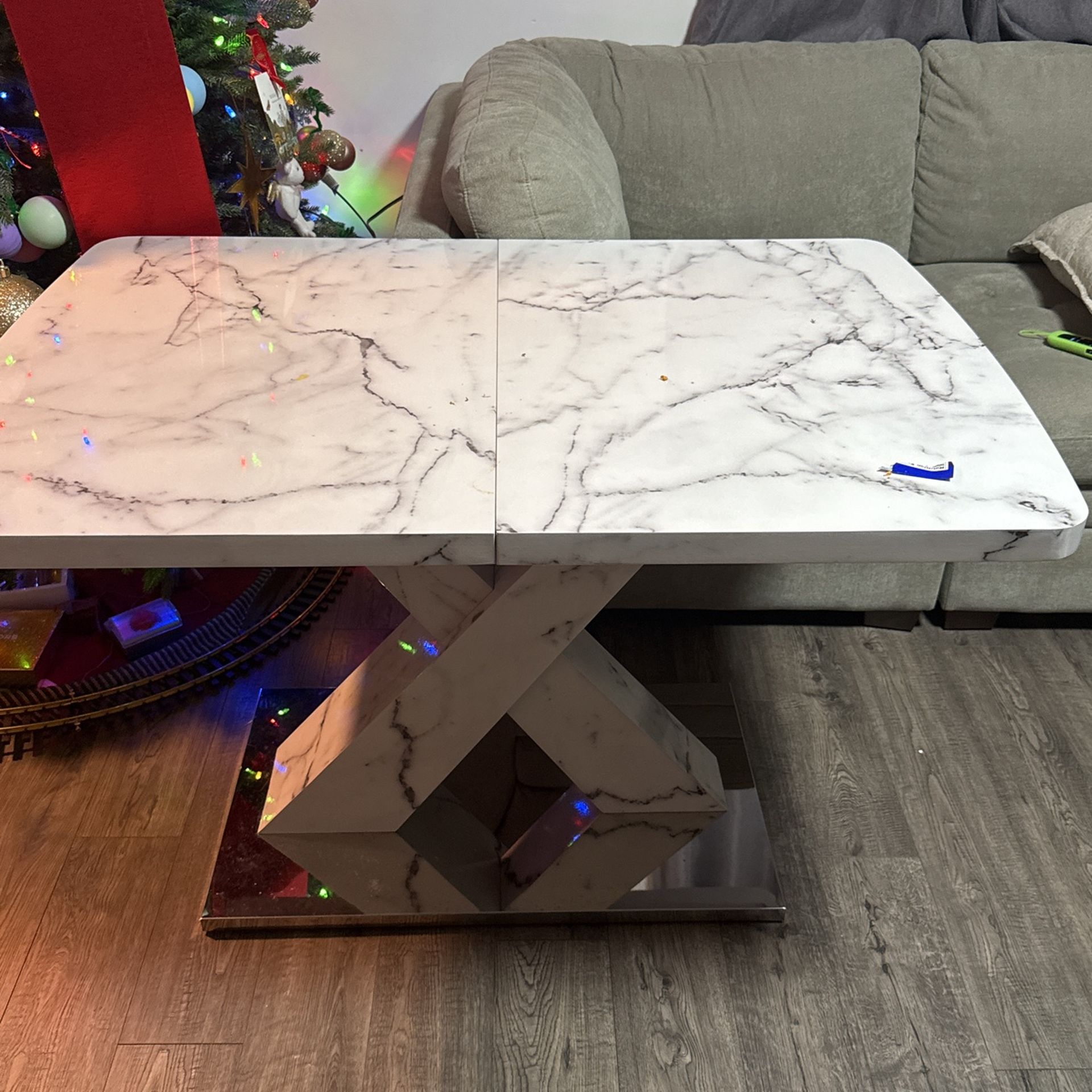 Modern Extended White Faux Marble Dinning table