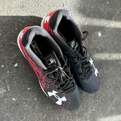 Under Armor 11.5 Baseball Shoes 