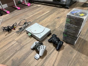 Original Sony PlayStation Bundle – 25 Games