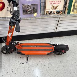 E-scooter 