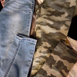 2 Pairs Of Kids Jeans Size 10 Camo One Is Cat & Jack And The Other One Is Justice 