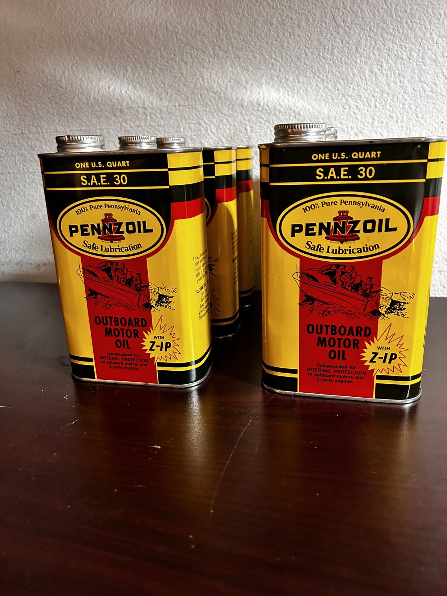 Late 50”2 Stroke Pennzoil Quart “with Z-IP”