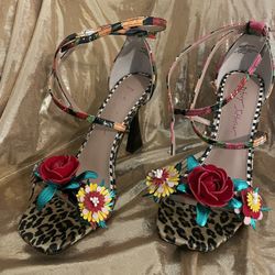 Betsey Johnson Heels Floral Leopard Red Rose 7.5