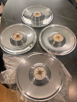1956 Lincoln Premiere Hubcaps Starburst