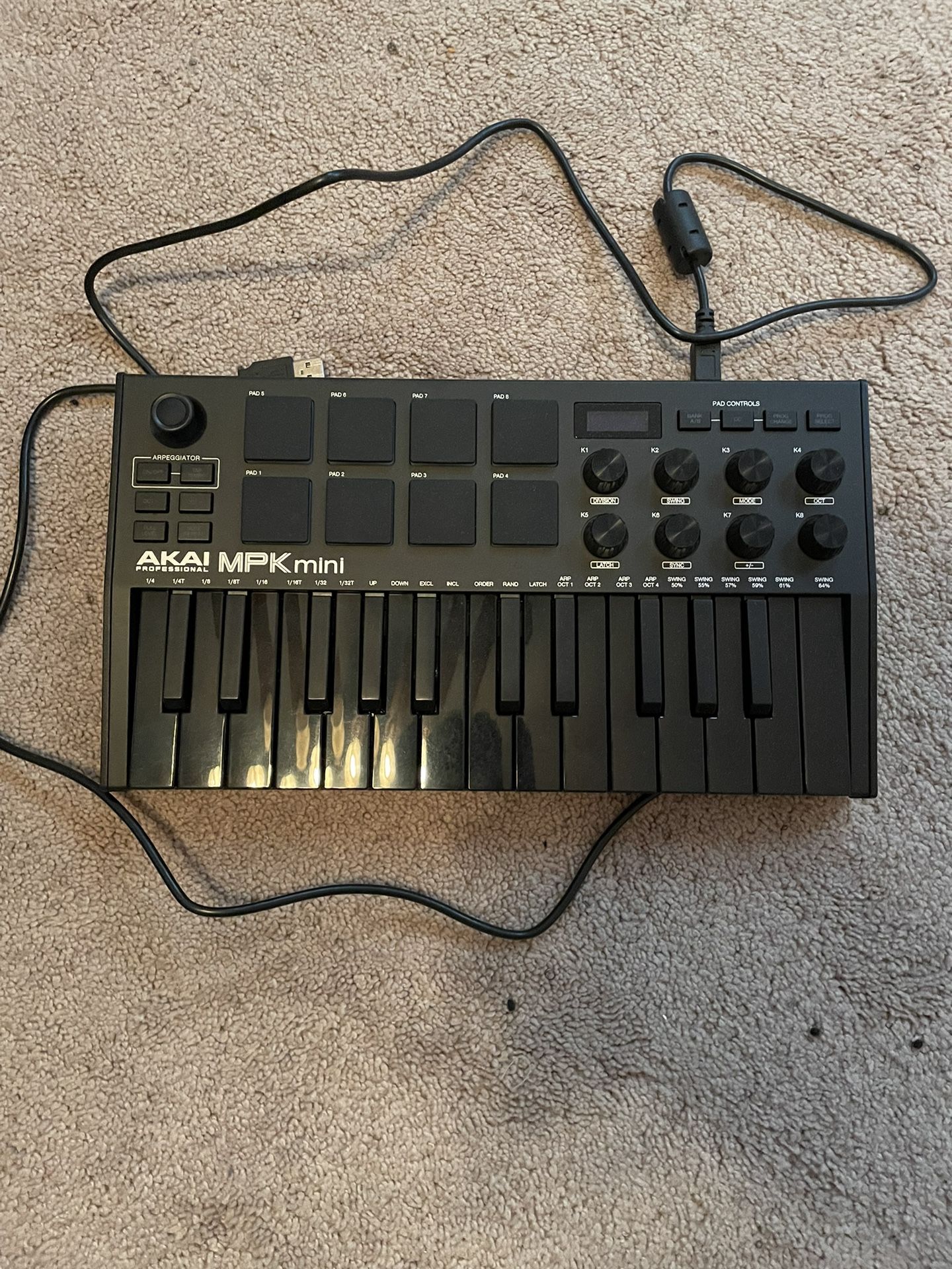 Akai MPK mini