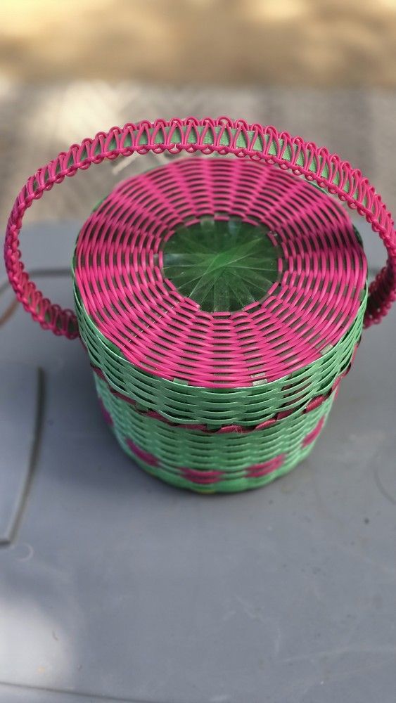 Small Plastic Basket $8