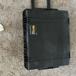 Pelican Storm Case iM2720 Rolling Hard Case