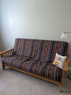 Futon couch/bed