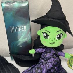 Elphaba Enchanted Eau de Parfum 3.4oz by Ariana grande & Elphaba Plush NWT