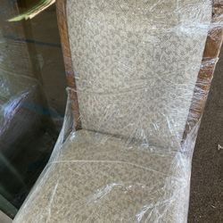 Dining room table and six chairs (two Captain)