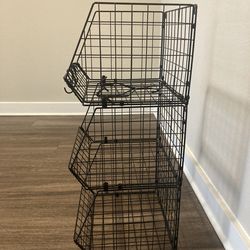 Tiered (3) organizer