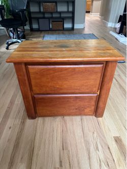 Bedside wooden 2 drawer dresser