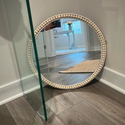 Round Rattan Mirror