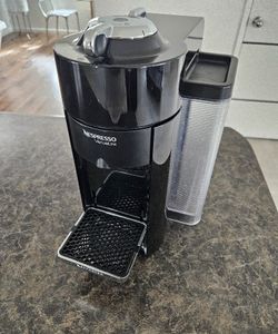 Nespreso VERTUO -Piano BLACK