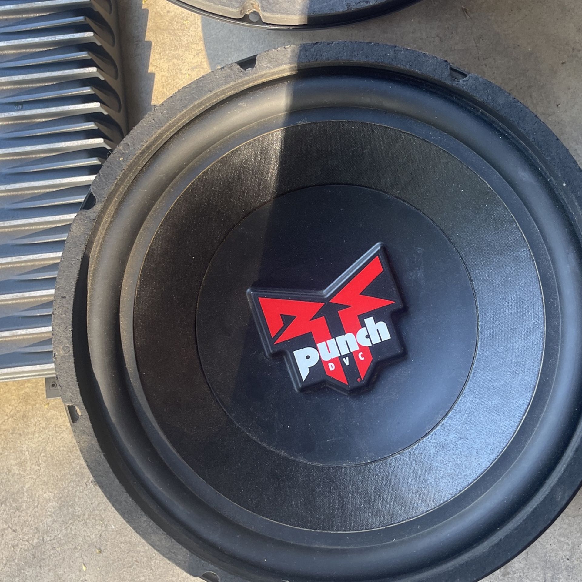 Rockford Fosgate Punch 12s And 1800watt 2 Channel Amp