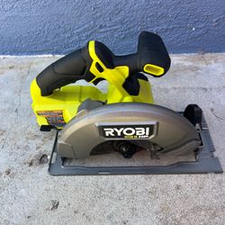 RYOBI ONE+ HP 18V Brushless Cordless 7-1/4 in. Circular Saw (Tool Only)