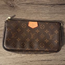 Louis Vuitton pouch