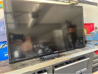 28 inch Samsung TV