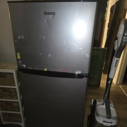 Dorm Size Refrigerator