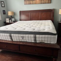 King Wood Frame Bed