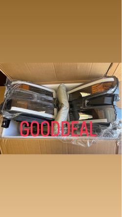 Brand new 2019-2022 Chevy Silverado 1500 Halogen w/LED DRL Switchback Headlights Black head light lamp