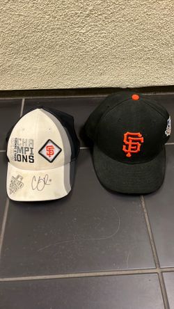 2010 World Series hat signed by Cody Ross