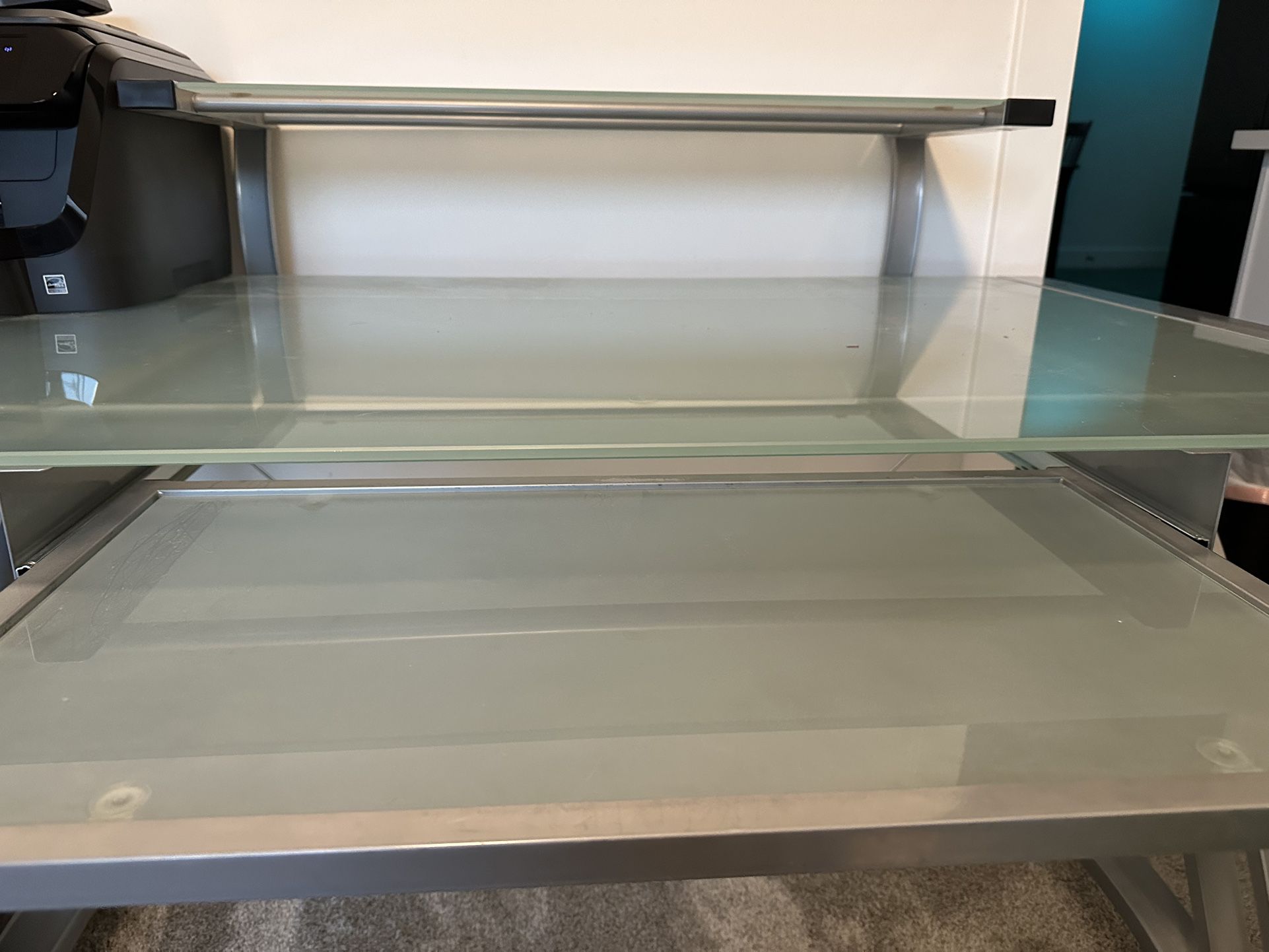 glass multilevel desks