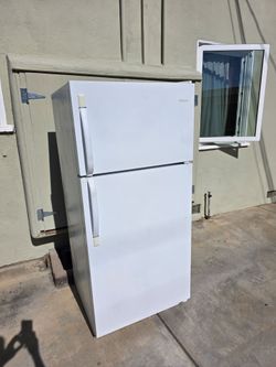 Frigidaire 30 inch refrigerator