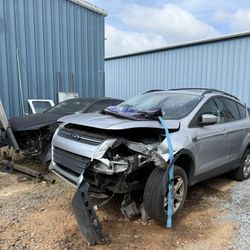 Parts 2015 Ford Escape 