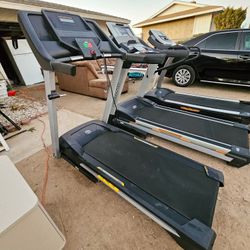 Treadmill Sale/ Venta De Caminadoras