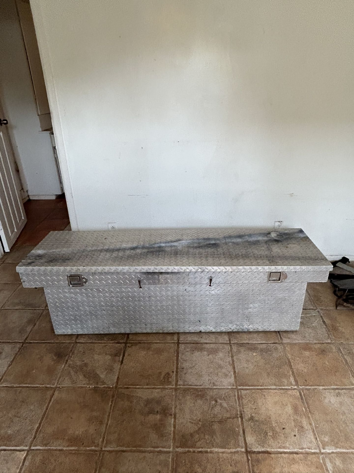 71 in. Diamond Plate Aluminum Full Size Crossbed Truck Tool Box