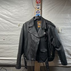 Leather motorcycle Jacket Size Large