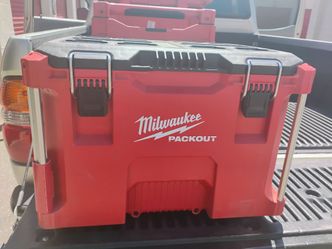 Milwaukee packout, organizer, rolling box