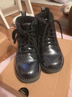 Girls Ugg boots