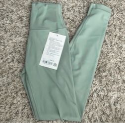 NWT 🍋 Lululemon 🍋 Align  28"  Size 2 Palm Court