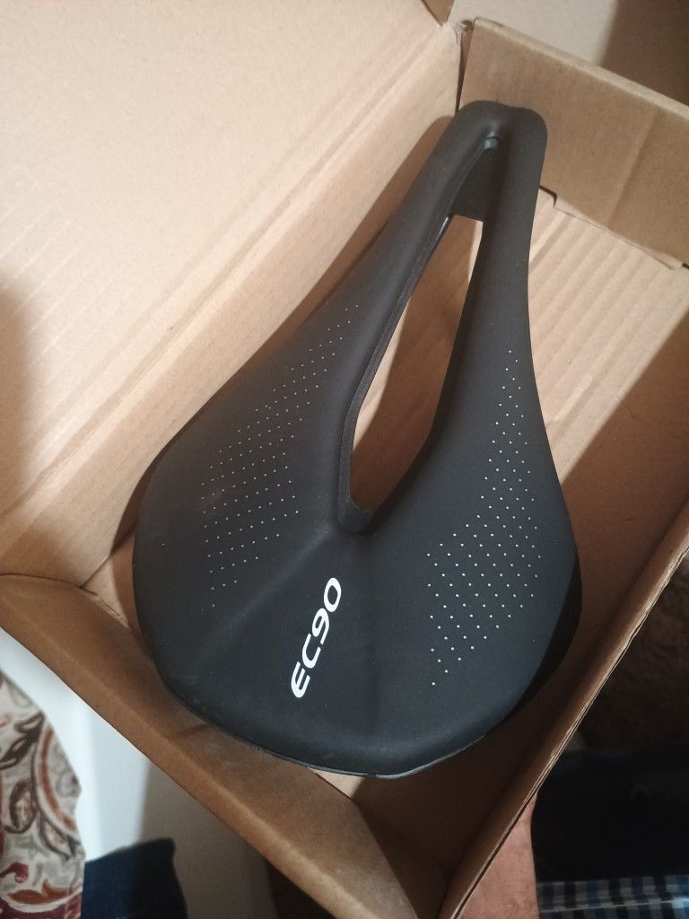 Zenlux Bicycle Seat Brand New