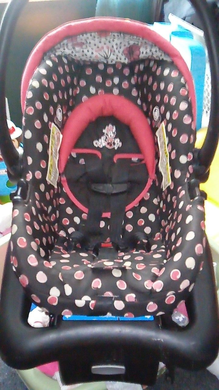 DISNEY BABY INFANT CAR SEAT