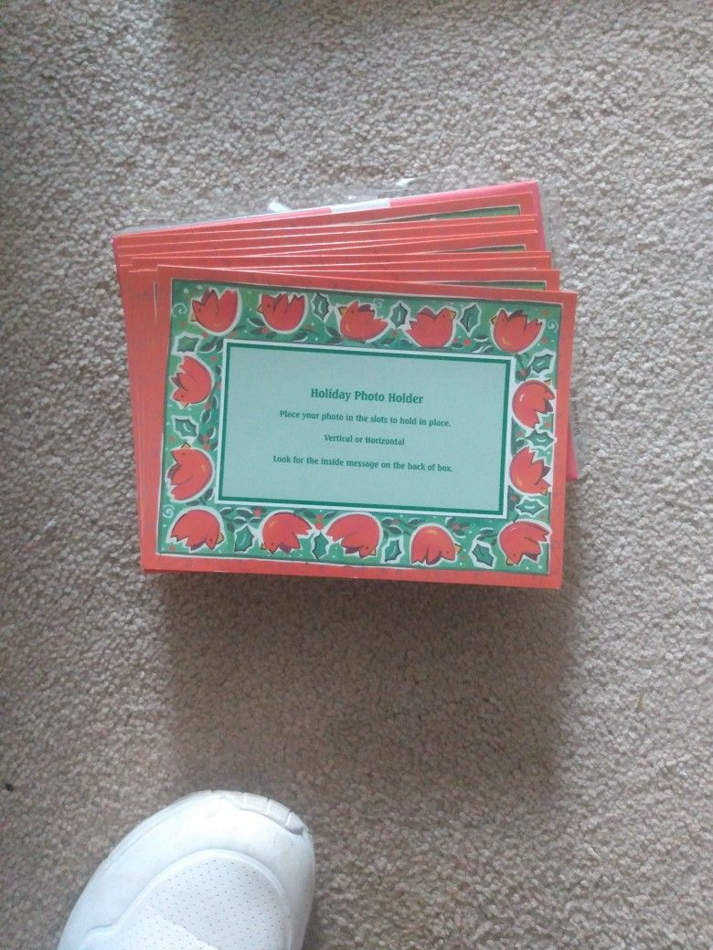 Set Of Photo Card Holder 
