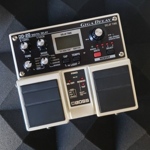 Boss DD-20 Giga Delay