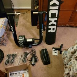 Wahoo Kickr Snap Smart Bike Trainer