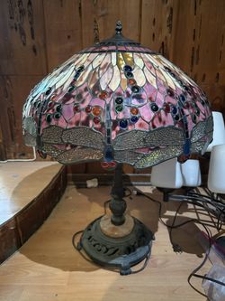 Handmade Tiffany-Style Stained Glass Dragonfly Lamp (Pink & Yellow)