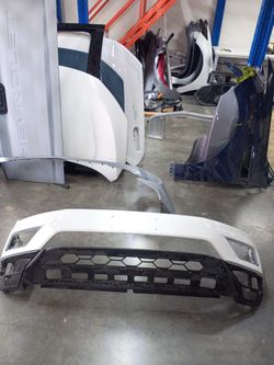 2018 - 2021 Volkswagen Tiguan Front Bumper 