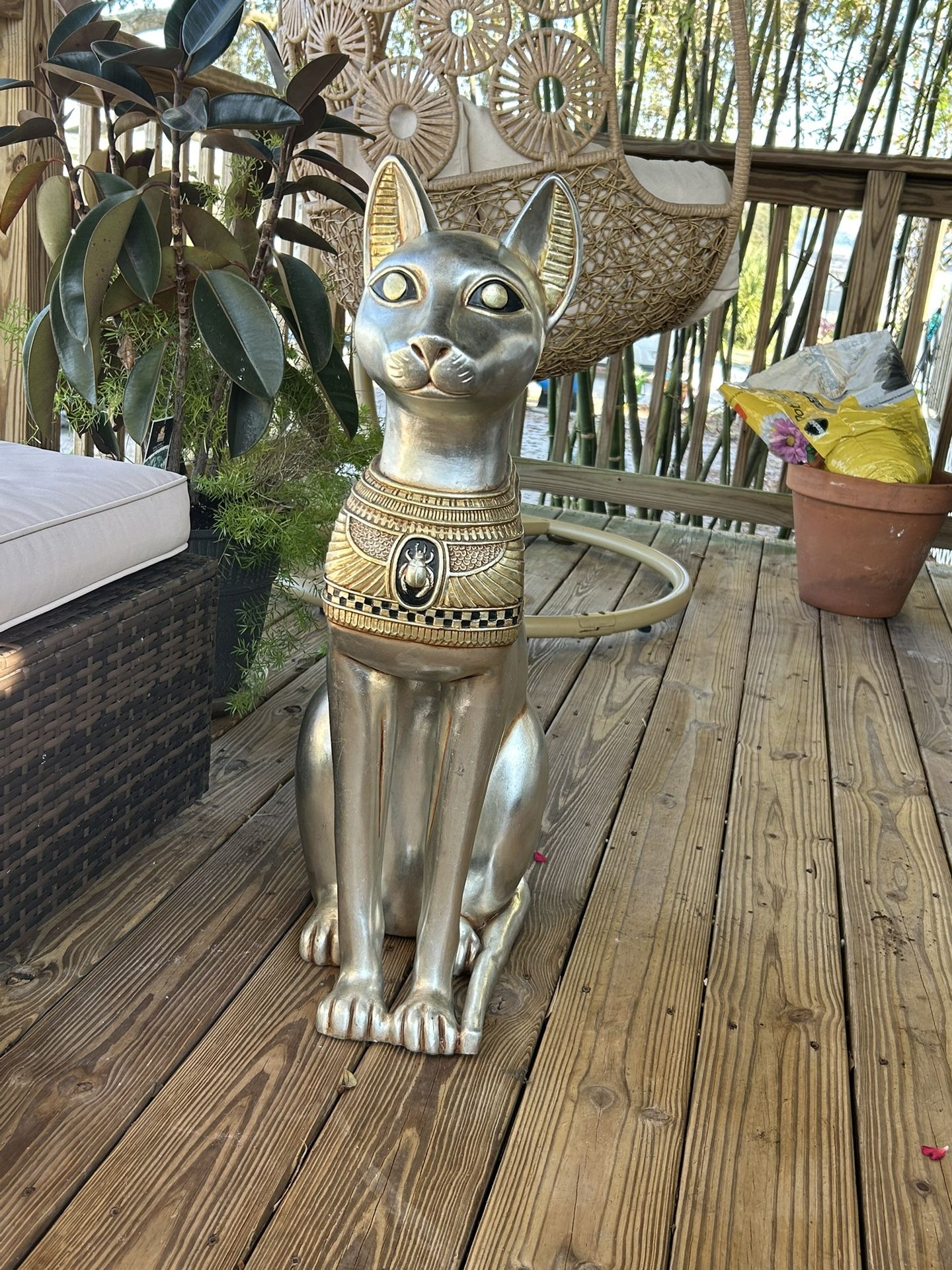 Egyptian Cat Goddess Bastet Statue