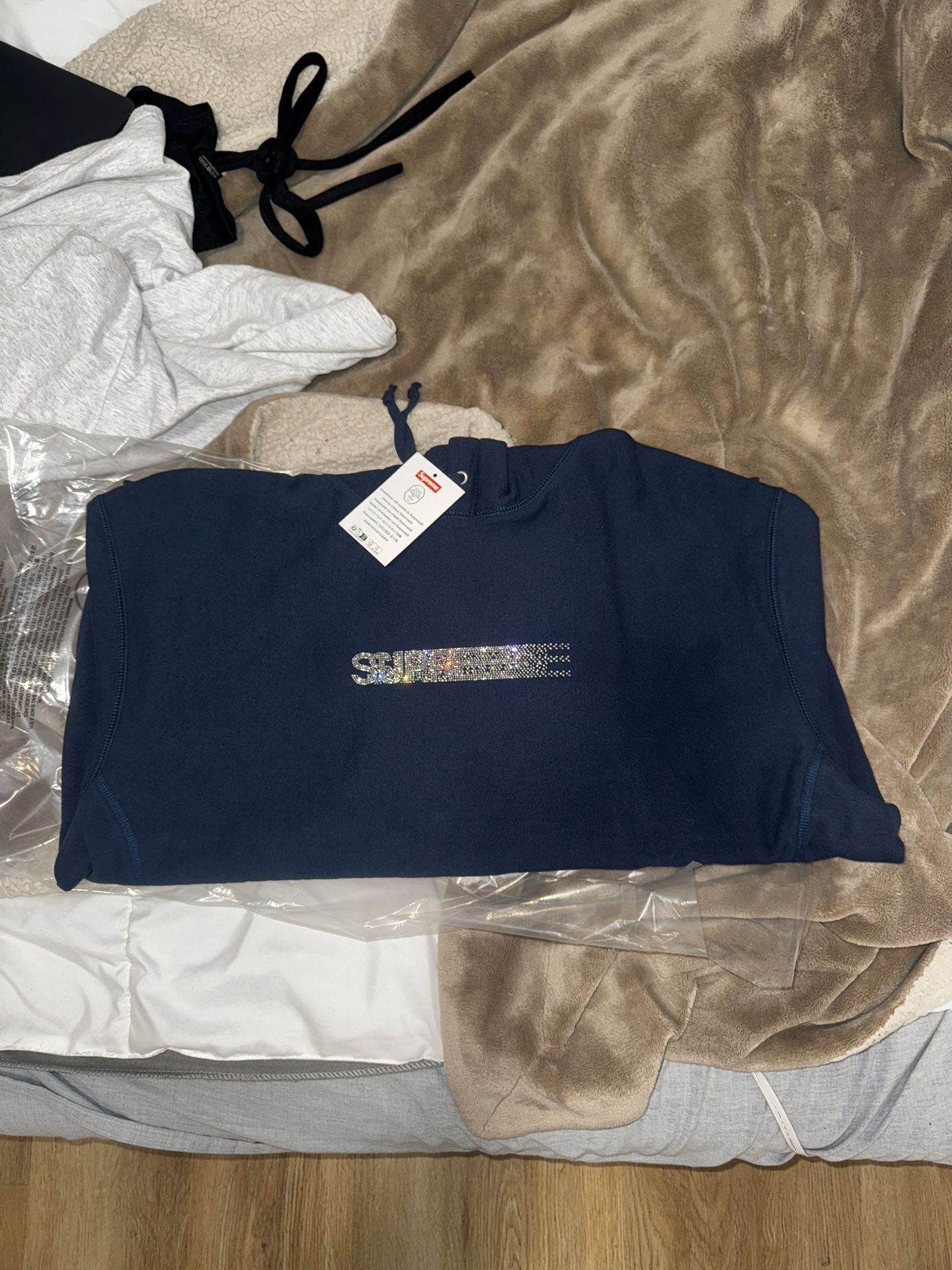 Supreme Swarovski Motion Logo Hooded Sweatshirt NAVY (Large)