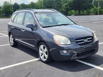 2007 Kia Rondo