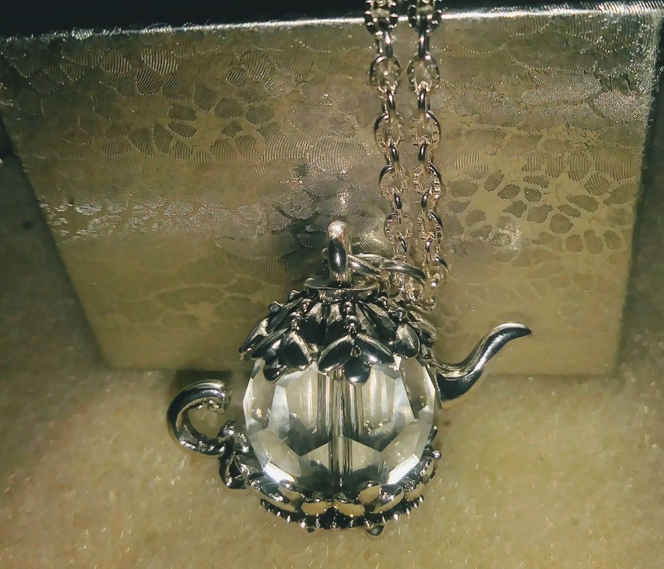 New Fashion Crystal Tea Pot Necklace