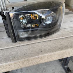 Morimoto Headlights Ram 2006-2008 