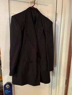Men’s black suit worn 1x