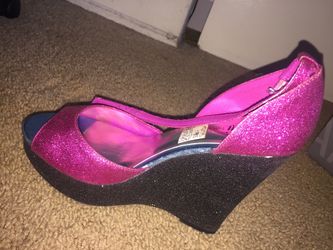 Pink and Black Glittery Heels 👠