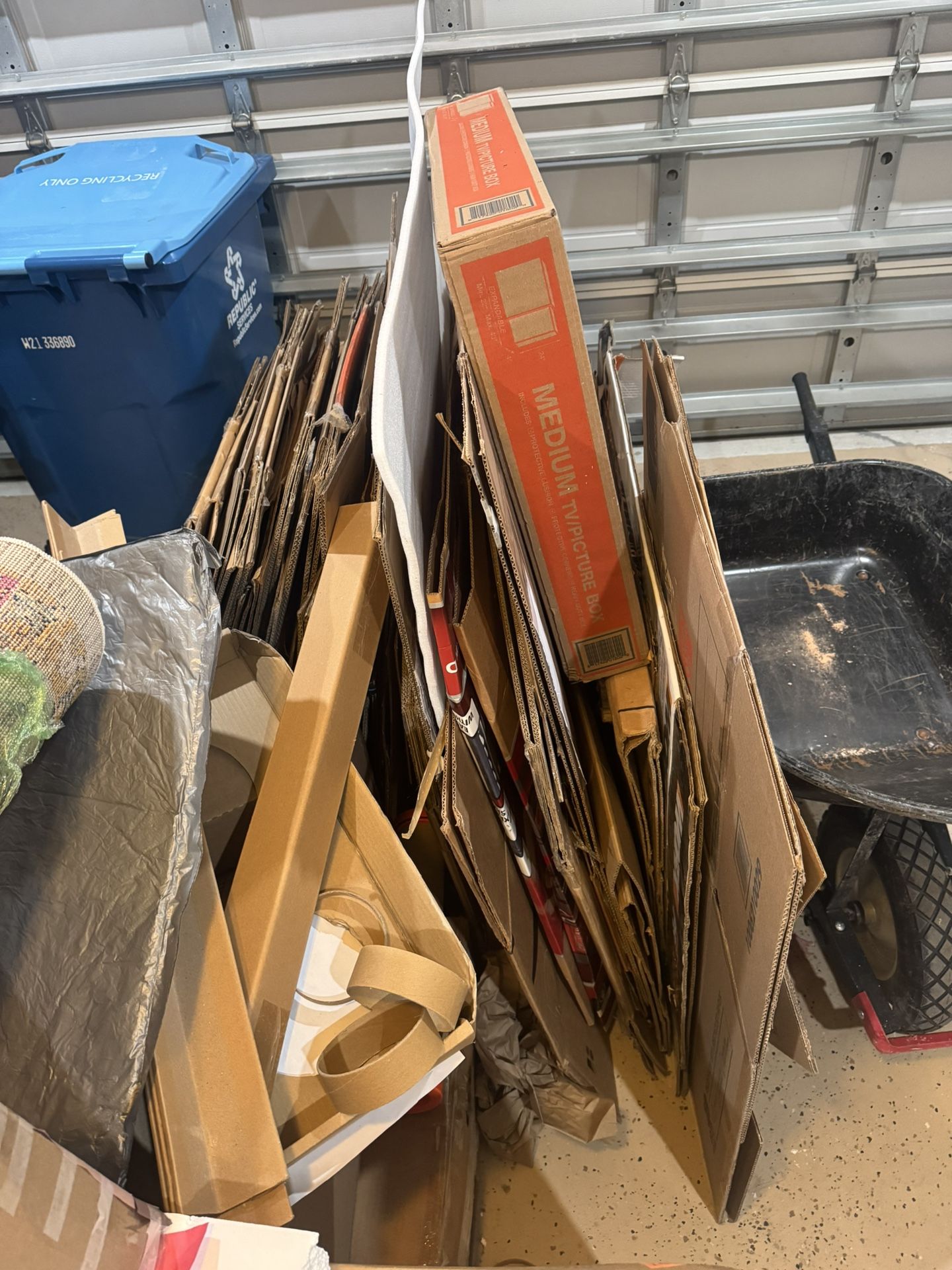 Free Moving Boxes And 3 Boxes Of Packing Paper